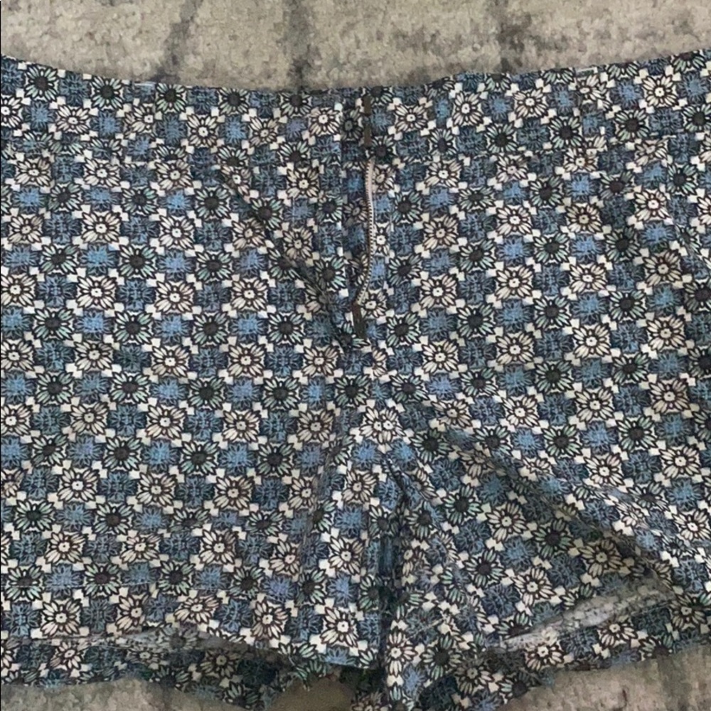 Floral print shorts